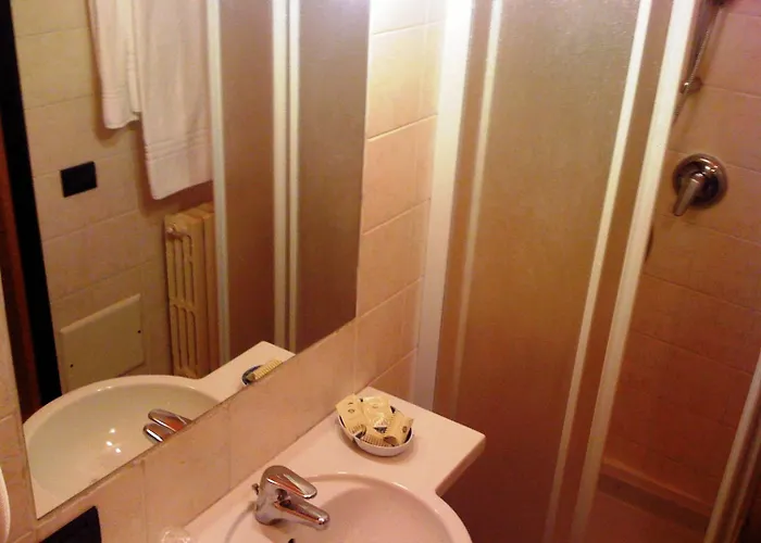 Tolin 2* Ronco allʼAdige